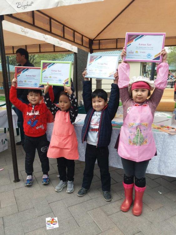 "Балалар бизнес жәрмеңкесі"