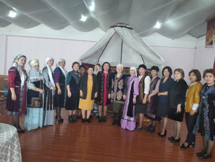 "Ана тілі және отбасы" байқауы