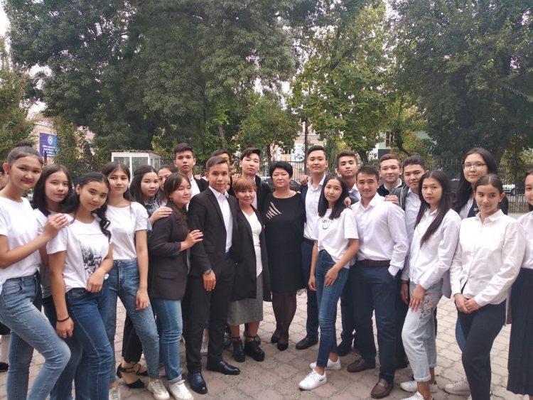 "Отбасы-бақыт мекені" флешмоб