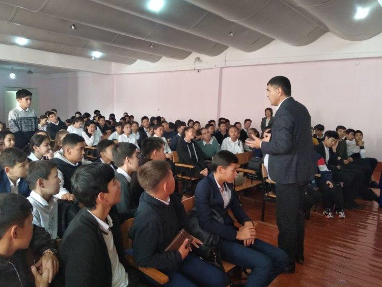 "Діни экстремизмнің алдын алу" тақырыбында кездесу