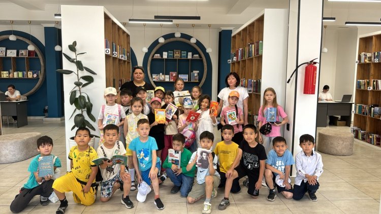 КІТАПХАНАҒА САЯХАТ