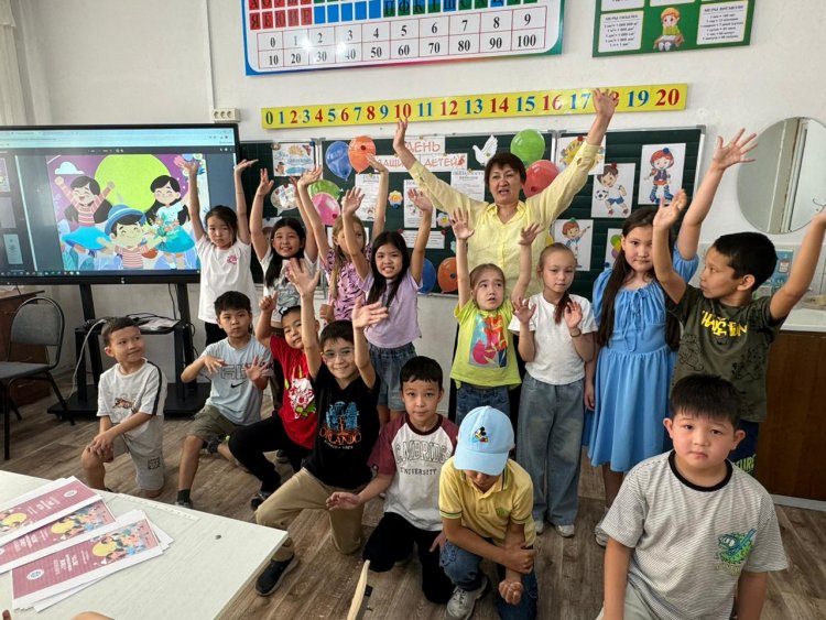 GUIDEBOOK «СЕНІҢ ҚУАНЫШҚА ТОЛЫ ЖАЗҒЫ ДЕМАЛЫСЫҢ»