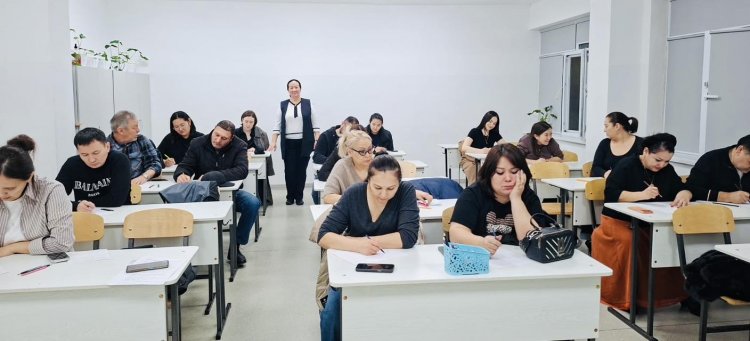 “ БАЛА-БІЗДІҢ ЕРТЕҢІМІЗ !” ТАҚЫРЫБЫНДА ІІ АУЫСЫМ СЫНЫПТАРЫНЫҢ АТА-АНАЛАР ЖИНАЛЫСЫ