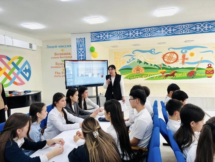 КӘСІБИ БАҒДАР БЕРУ