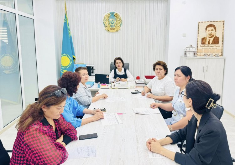 ҚАУІПСІЗДІК ПЕН ТӘРТІП БАСТЫ НАЗАРДА 11-СЫНЫП ЖЕТЕКШІЛЕРІМЕН ТҮСІНДІРУ ЖҰМЫСТАРЫ ЖҮРГІЗІЛДІ